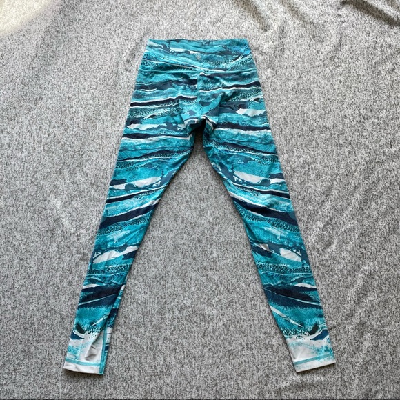 Lululemon Align High Rise - Picture 3 of 3